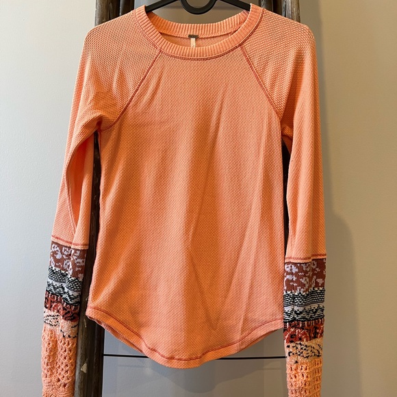 FREE PEOPLE | In The Mix Long Sleeve Top - Picture 2 of 7